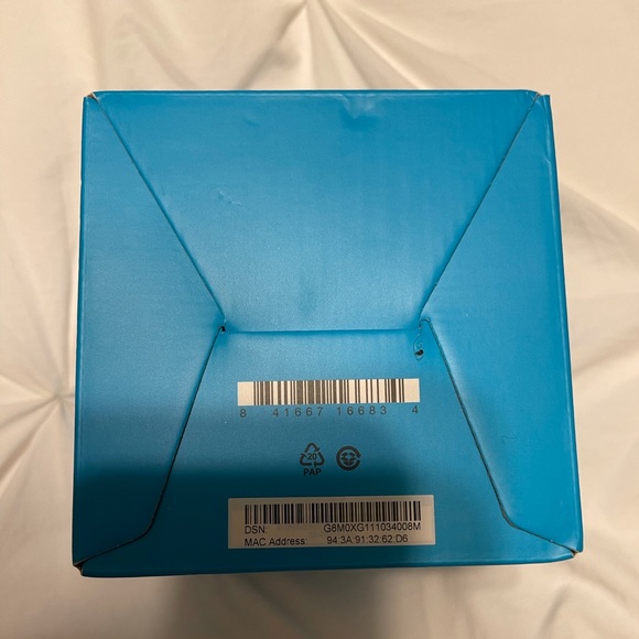 Echo Dot BRAND NEW. 3rd Generation - Picture 2 of 4